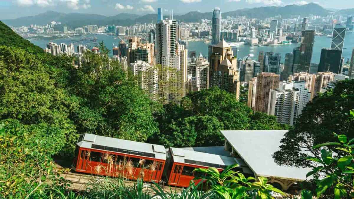 8 Must Know Hong Kong Travel Tips