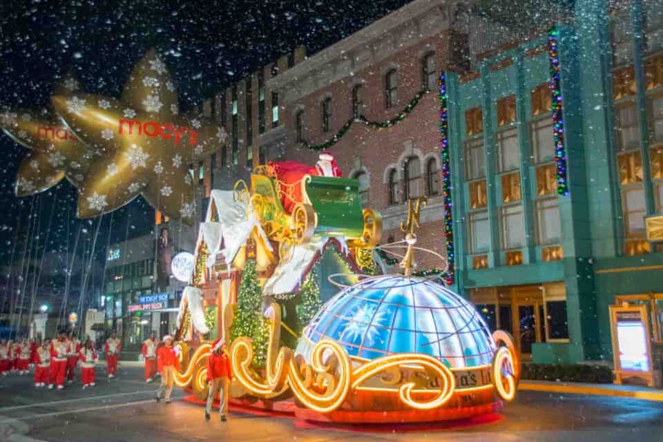 What Makes The Holidays At Universal Orlando Epic