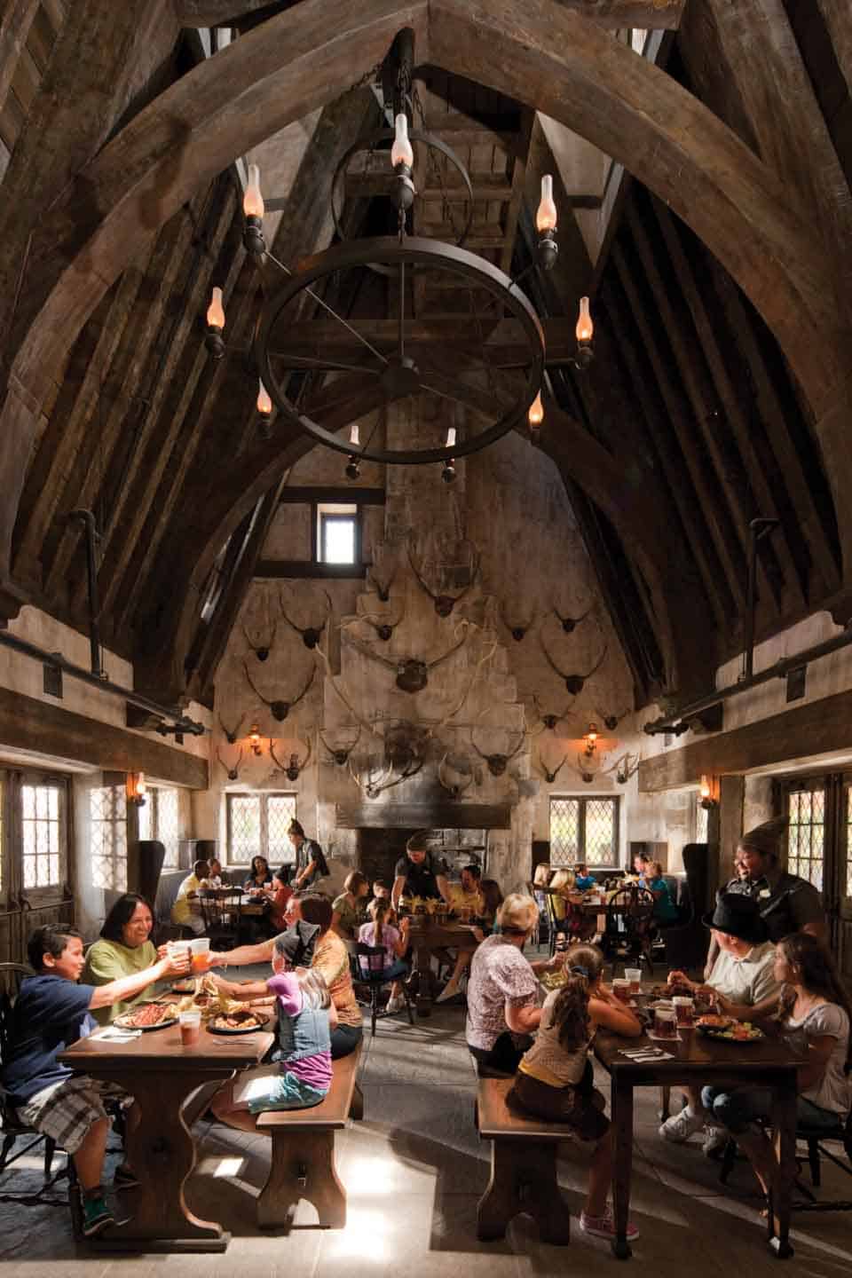 Top 10 Best Restaurants At Universal Orlando 2024 Foodie   Three Broomsticks Best Restaurants At Universal Orlando 