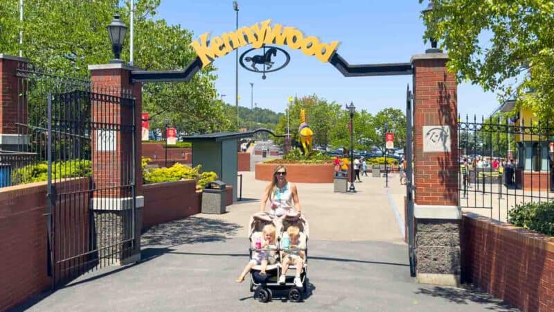 mom and kids in a stroller at Kennywood Theme Park in Pittsburgh