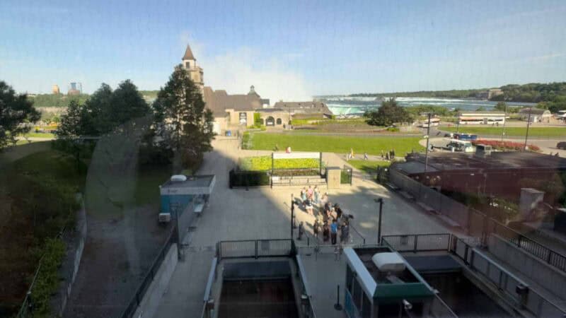 Niagara Falls Incline Railway going down to Tablerock Centre