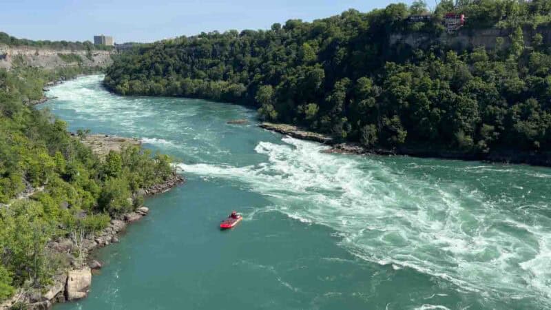 Niagara Falls Jet Boat Tour